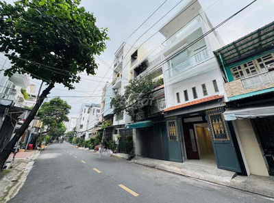 MẶT TIỀN ĐƯỜNG 30 THÁNG 4• DT 4x20M • 4 TẦNG • NHÀ ĐẸP