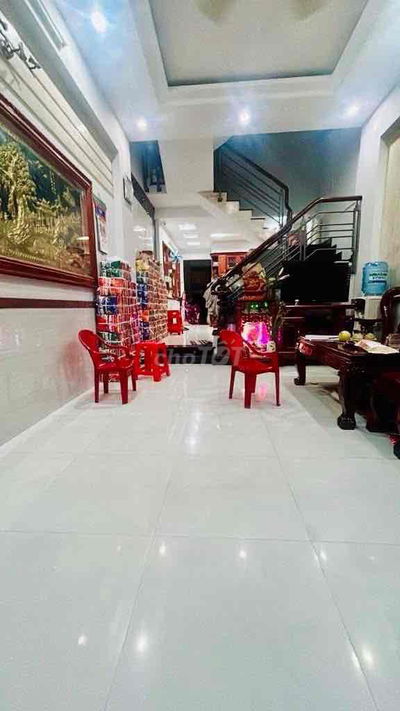 💥Bán gấp nhà Nguyễn Khuyến bên Thủ Đức , vừa ở vừa kinh doanh đều ok 👌