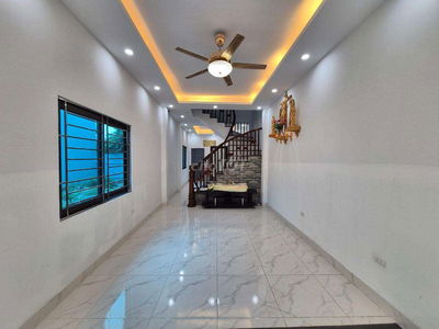 2 thoáng Minh Khai, ngõ nông, sát gần đường ô tô, KD đỉnh 36x5T