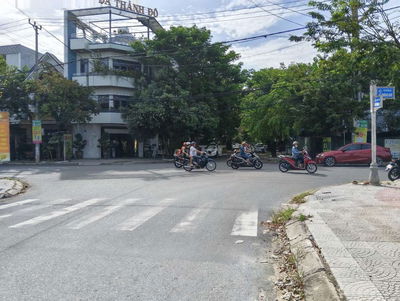 Tôn Thất Dương Kị ( cạnh góc Lê Quảng Chí)