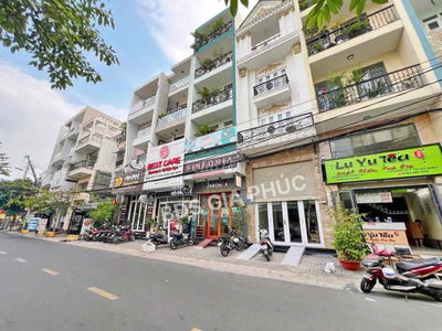 Nhà đẹp 5 tầng mặt tiền đường số 79 Tân Quy Q7