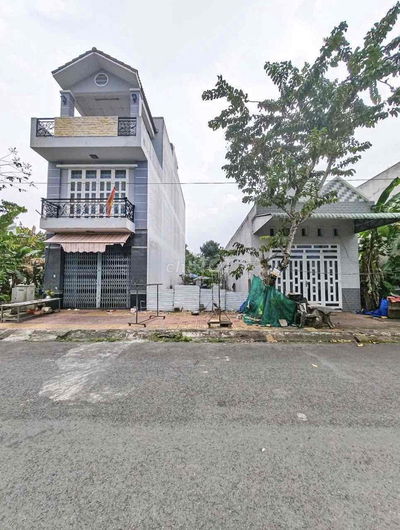 Nền 100m2 Sổ Hồng đưởng B10 kdc Phú An gần Bv Hoàn Mỹ Cần Thơ