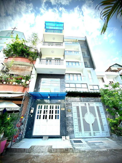 Nguyên tầng, tiện nghi 30m2, Hòa Hưng, Q10 - Khu biệt thự cao cấp