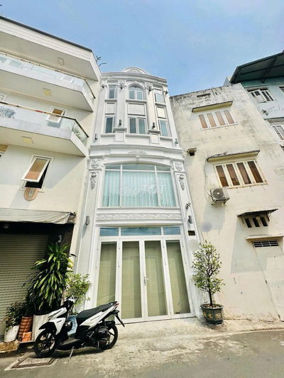 NGUYÊN CĂN MT - 33C Nguyễn Trọng Tuyển, P.15, Q.PN - 4.5x20m - 6PN