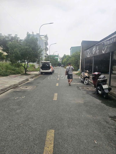 Bán đất đường hà huy giáp q12