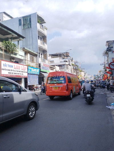 Ngộp Lạc Long Quân - 5x19m2 - HXH VF3 - 2 tầng mới