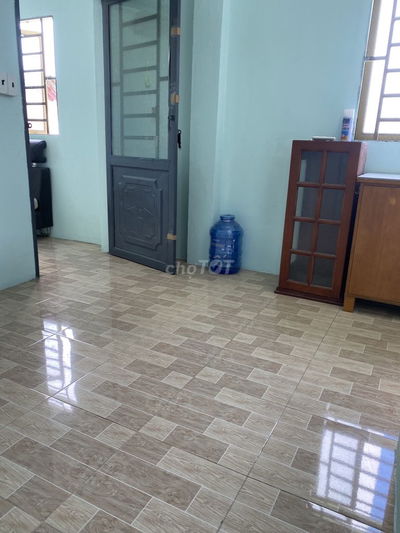 Nguyên căn 28m2 để ở mặt tiền huỳnh tấn phát