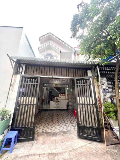Bán Nhà 1 Trệt 1 lầu ngay chợ Tân Long - Dĩ An