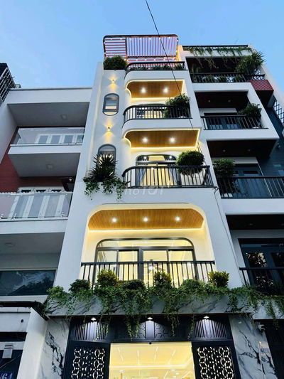 Siêu phẩm 4 tầng Có thang máy 1/ Hẻm nhựa 10m Khu VIP Dương Thị Mười