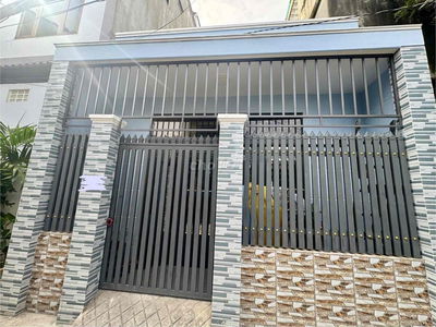 NHÀ CẤP 4 – VỊ TRÍ VÀNG TRUNG TÂM THỦ ĐỨC – HẺM XE HƠI – Ở NGAY KHỎI S