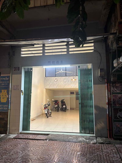 Ngang 3,6m, Dài 10,5m Mặt tiền Minh Phụng ***