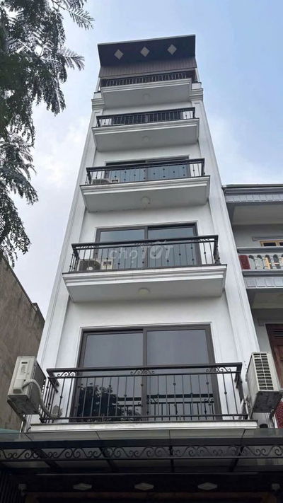 ĐỊNH CÔNG, 6 TẦNG THANG MÁY, Ô TÔ ĐỖ CỬA, LÔ GÓC MT RỘNG CHỈ 10.2 TỶ