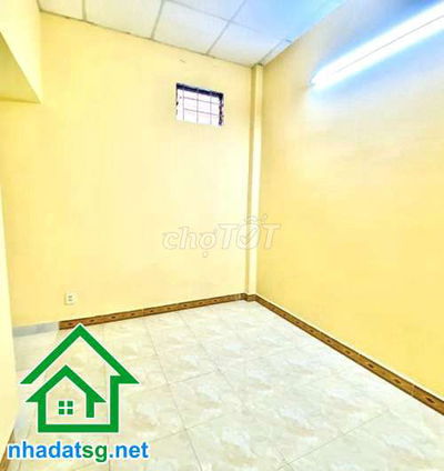 NHÀ ĐẸP GÒ VẤP – HẺM THÔNG – GIÁP PHÚ NHUẬN – 2 TẦNG BTCT - 2PN - 2WC