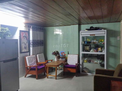 Chính Chủ Bán Căn Nhà Kiệt Trần Cao Vân . Gần TT Thành Phố