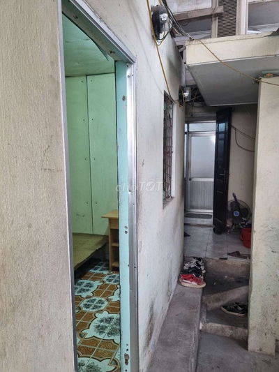 Cho thuê hòng trọ giá sinh viên khu vực trung tâm quận ba đình