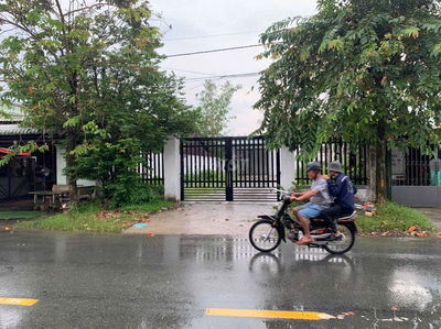 BÁN GẤP LÔ ĐẤT THỔ ĐẸP 250m2 NGAY HL.2 (GIÁ NGỘP)