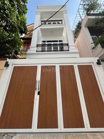 🔴NHÀ CHO THUÊ K300 * SÂN BAY* 5X19M* 3 TẦNG * MỚI ĐẸP