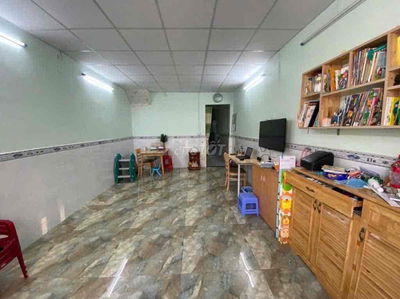 NHÀ 2 TẦNG 76.6m2, XE HƠI ĐẬU CỬA, GẦN MẶT TIỀN