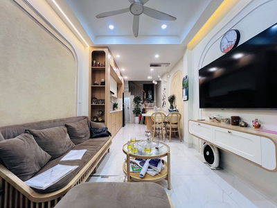 Phân lô ngõ 89 Lạc Long Quân-4 ngủ thang máy,ô tô tránh 10m