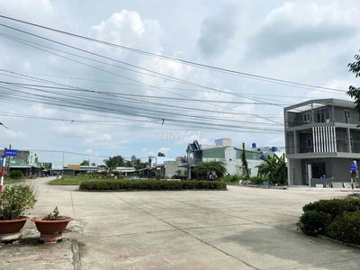 BÁN đất thuộc KDC 1392m2 (15x95m) 5.2 tỷ Chính chủ