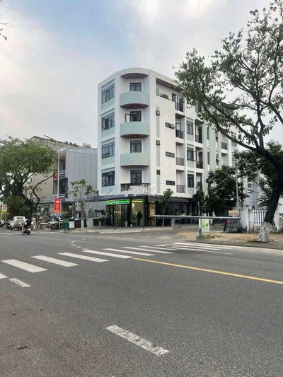 Toà Căn Hộ Đường 15m gần Biển . 15 phòng. Doanh thu 115tr/th
