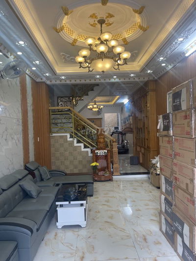CẦN BÁN NHÀ CÁT TƯỜNG PHÚ SINH