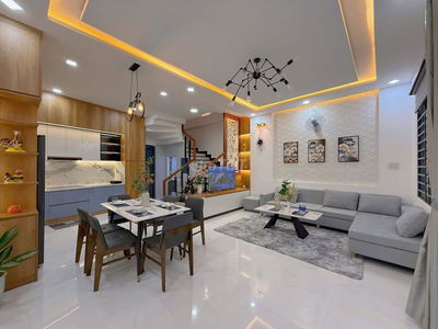 Nhà 3 mê 105/2 Huỳnh Ngọc Huệ, bên cạnh nhà mặt tiền