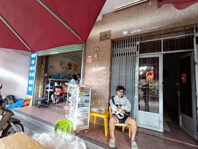 CHO THUÊ NHÀ NGUYÊN CĂN 80m2(8*10) – CMT8, P4, Q.TÂN BÌNH–HẺM XE HƠI 🚗