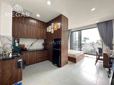 CHO THUÊ CĂN STUDIO BAN CÔNG 38M2 NGAY TOÀ NHÀ VIETTEL QUẬN 3