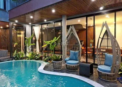 CHO THUÊ VILLA 4 TẦNG 7 PHÒNG NGỦ,2 HỒ BƠI, DTSD 700M2 ĐƯỜNG ĐOÀN KHUÊ