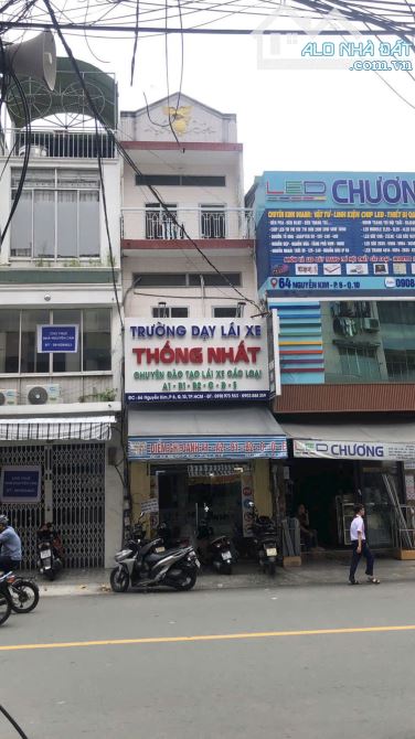BÁN NHÀ MẶT TIỀN NGÔ QUYỀN Q10 – Căn Góc ngang 5 dài 10 4 lầu giá chỉ 16 tỷ thương lượng