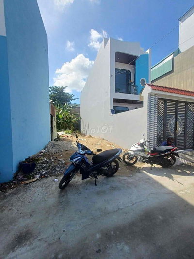 Đất thổ cư hẻm xe hơi