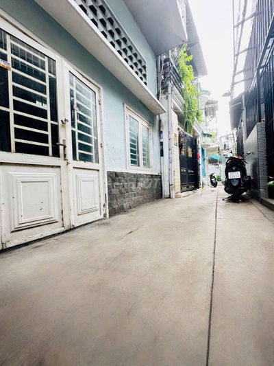 Bán nhà rẻ nhất nhà bè