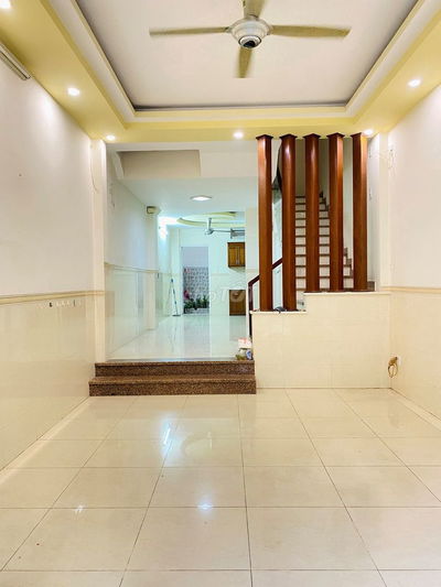 Nhà hẻm Phạm Văn Bạch. P.15. Tân Bình 4.2x17.5m. 1 tầng; 2PN 2WC; 20tr