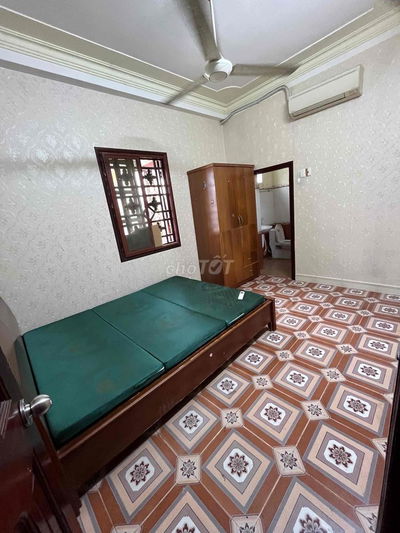 p trọ 35/18 đinh bộ lĩnh gần ngã 4 hàng xanh