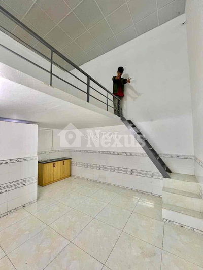 PHÒNG TRỌ TRỆT - GÁC CAO 3M - GẦN AEON TÂN PHÚ-  ĐẠI HỌC CÔNG THƯƠNG