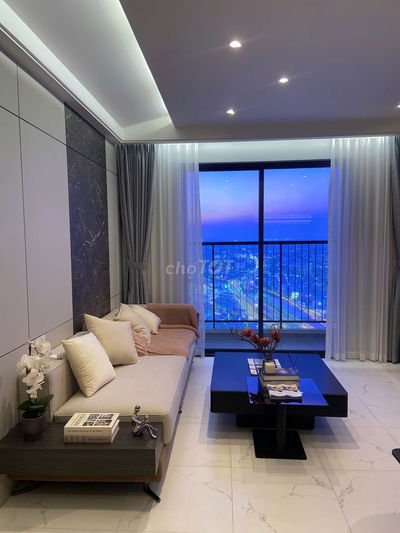 Bán nhanh căn hộ 49m2 giá 1ty470, Mặt tiền QL1A, SHR, 300tr nhận nhà