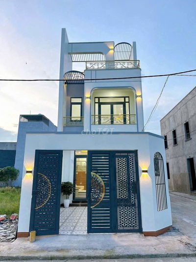 CẦN BÁN NHANH NHÀ 1 LẦU Giá 1ty950 Tân Hiệp Bình Dương