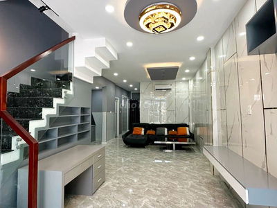 Chính chủ bán nhà 4.1m x 17.7m, nở hậu 5.7m An Dương Vương, Quận 5.