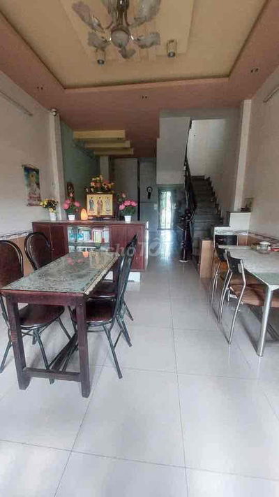 Nhà mặt tiền cho thuê 1 trệt ,1 lầu ,phòng ngủ 2,phòng vệ sinh 2.