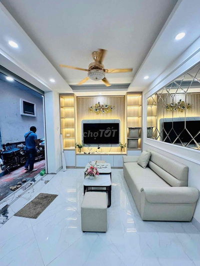 Bán Gấp Nhà Ngõ 79 Cầu Giấy-30m2 Trước Nhà Sh Quay Đầu Hơn 7 Tỷ