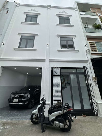 🏡 Xe hơi ngủ trong nhà giáp Tân Phú , Q6 Ngang 8m