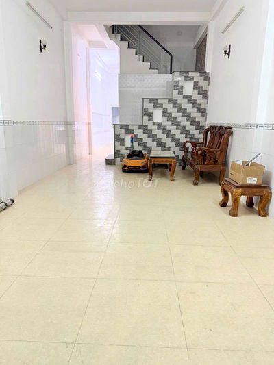 Hẻm ô tô thông Ng V Quá 4x18m 3pn gần giáo xứ chợ cầu