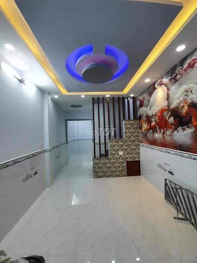CHO THUÊ NHÀ HẺM 2 XE MÁY, 1 XET, CMT8 Q.10