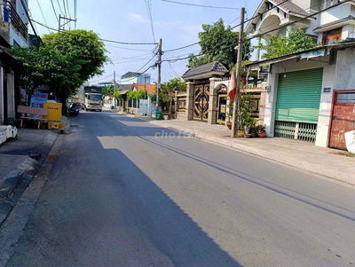 BÁN NHÀ MẶT TIỀN GÁC LỬNG 4 X 28M - ĐÔNG THẠNH HOC MÔN GẦN Q12