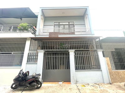 CHO THUÊ NHÀ NGUYÊN CĂN 1 TRỆT 1 LẦU BẮC NHA TRANG GIÁ 7 TRIỆU/ THÁNG