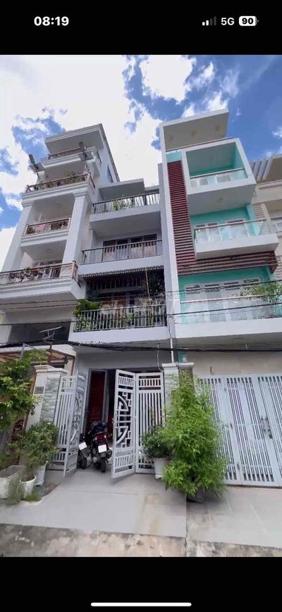 Nhà mặt tiền đường số 49 phường tân quy Q7