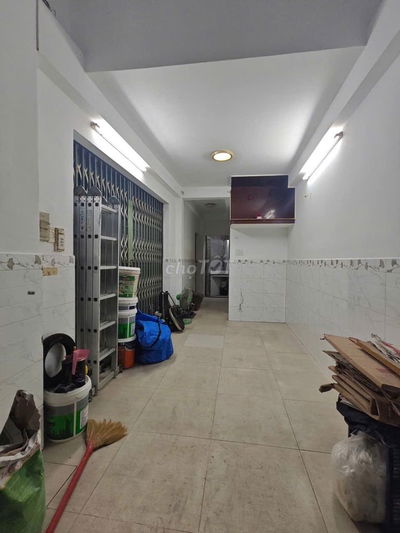 Căn góc trống, (3x10m 2L ST), 124/4A Lê Thị Bạch Cát Q11
