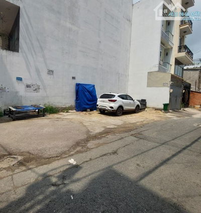 Bán lô đất khu phân lô, diện tích 72m2, hẻm 8m có lề đường, đường Phan Văn Hớn Q12