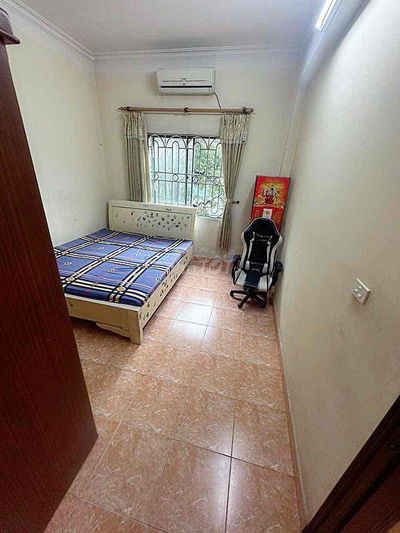 Cần cho thuê căn hộ 3p ngủ dt 107m2 tại toà A C2 Xuân Đỉnh